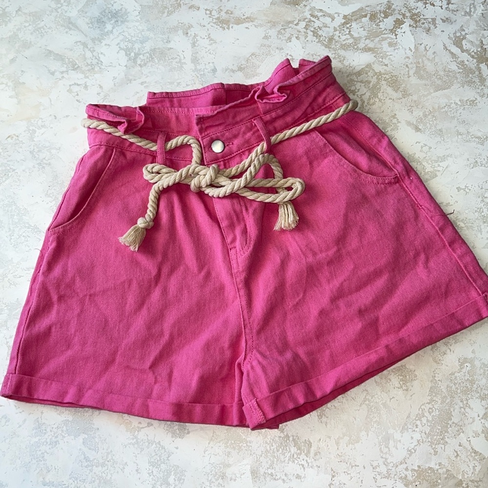 Bubblegum Pink Shorts (high waist )